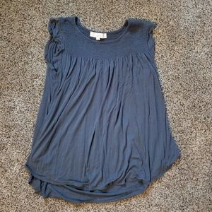 🌿Baby doll style top from the LOFT size medium